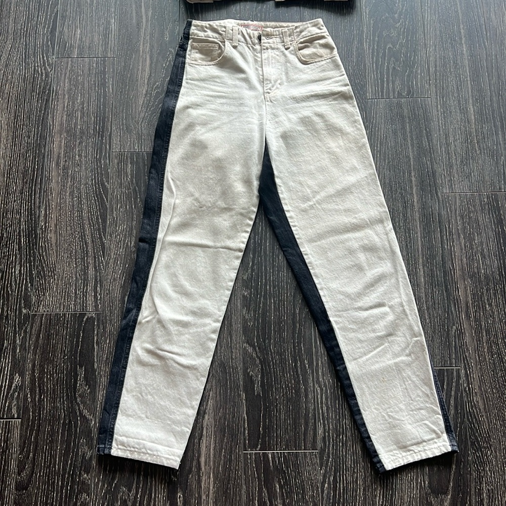 Guess Jeans